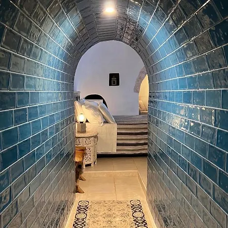 Il Saraceno كاروفينيو